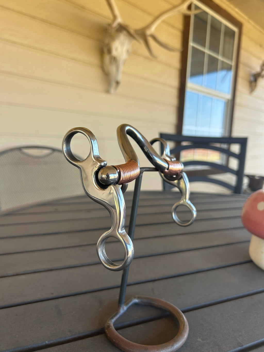 Short Shank Solid Port